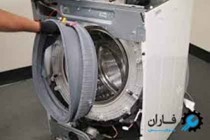 تعویض لاستیک دور درب لباسشویی بوش